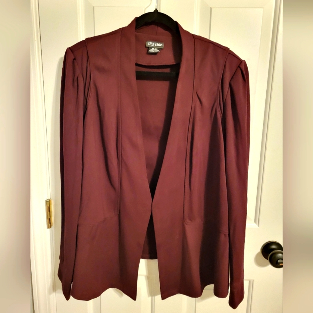 City Chic XXL/24 waist length blazer